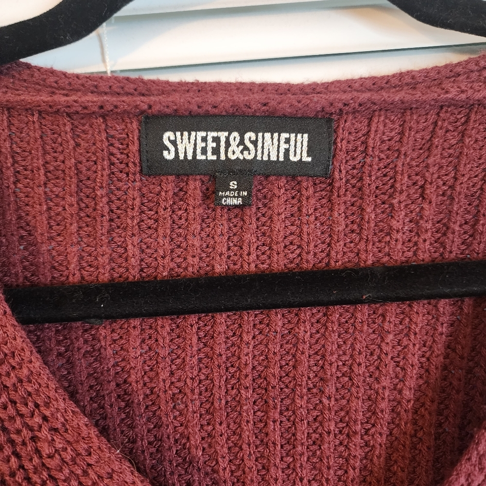 Sweater - Picture 2 of 2